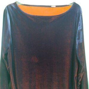 Purple Velveteen Top with 3/4 sleeves Size: 1X